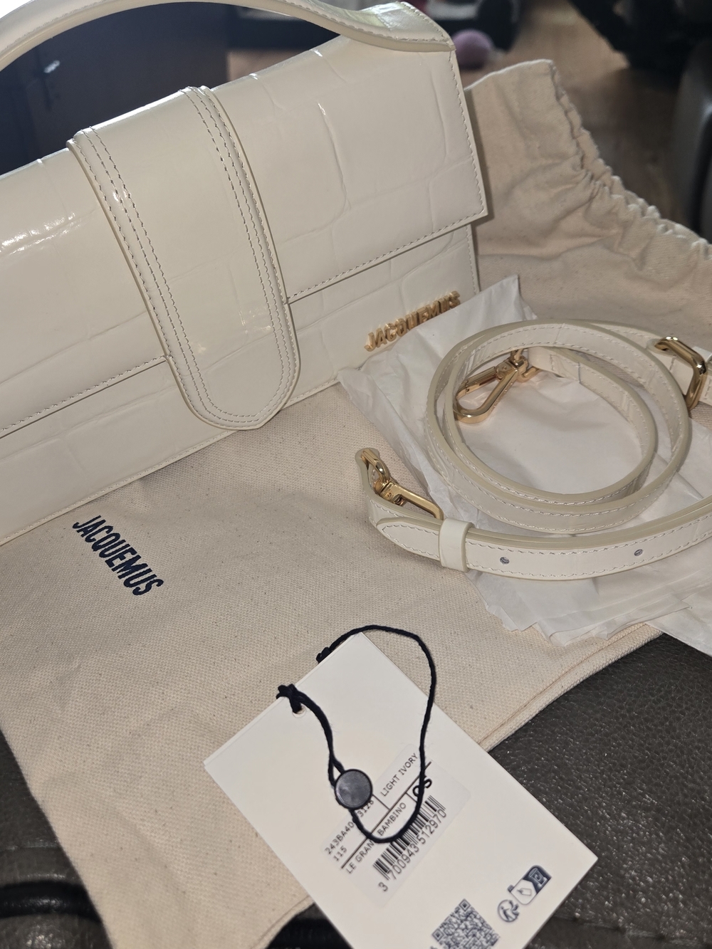 NWT Jacquemus Cream Croc-Embossed Shoulder Bag with Gold Hardware